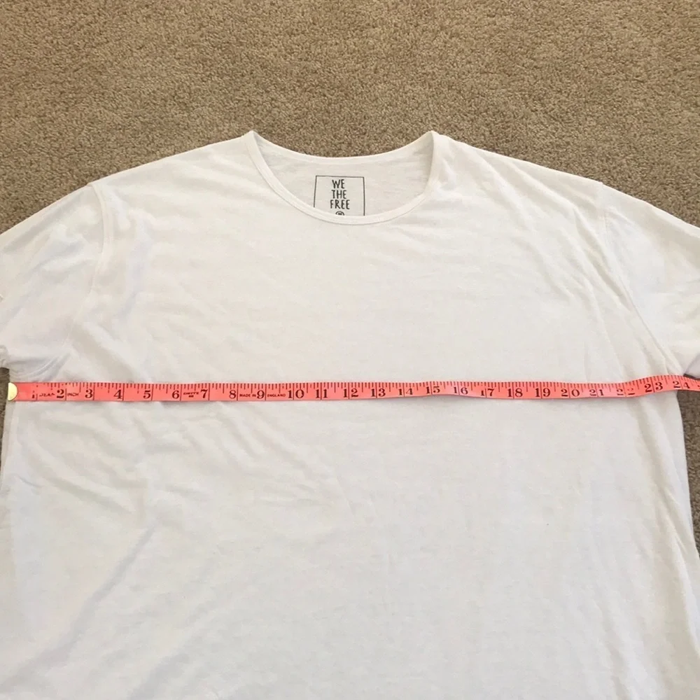 NWT! WE THE FREE Size M white short sleeve oversized top